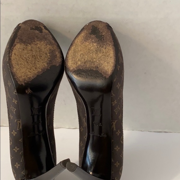 Louis Vuitton Heels - Picture 8 of 12